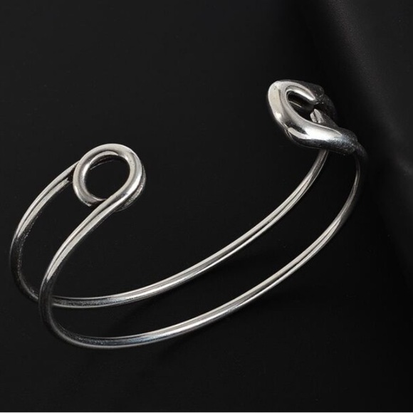 Sterling Silver Safety Pin Bangle Bracelet With Matching Ring - Picture 3 of 15